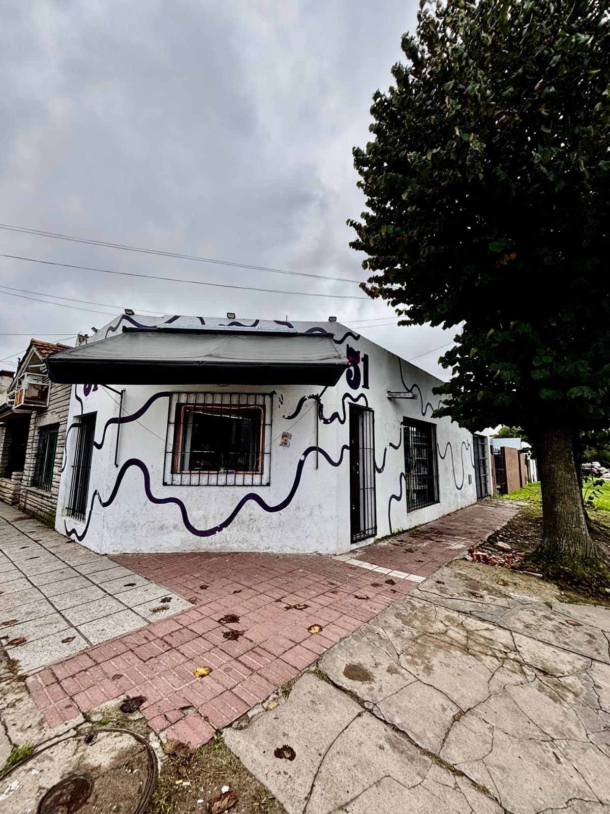 EN BLOCK: Local Chalet 3 Ambientes Departamento 2 ambientes en calle Calabria al 5000 - Imagen 2